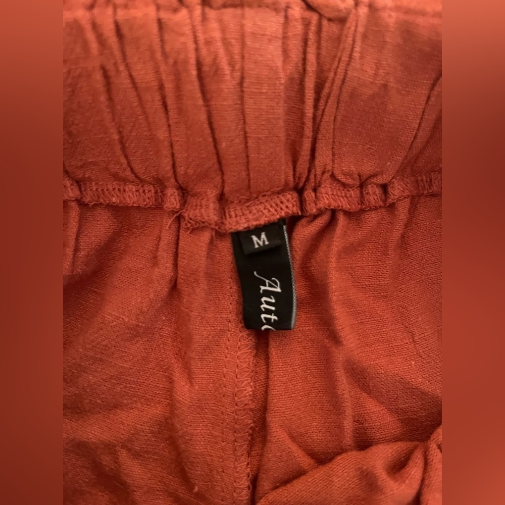 Linen Ruffle Hem Shorts - Picture 7 of 7